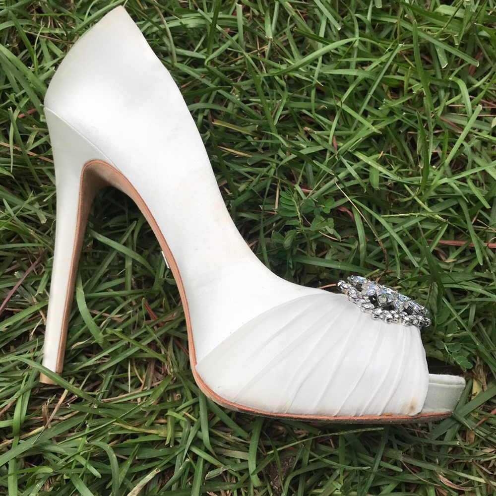 Badgley Mischka satin heels Sz 8.5M - Picture 8 of 8